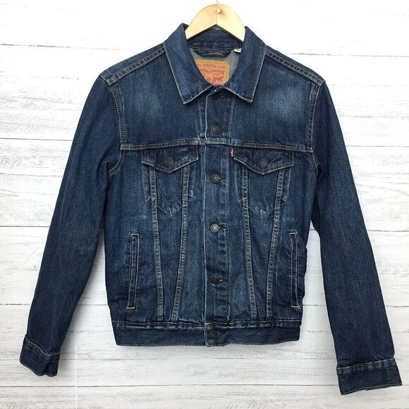 Levi's Women's Jean Jacket Dark Wash Trucker Jacket Cotton size Small - Picture 1 of 9